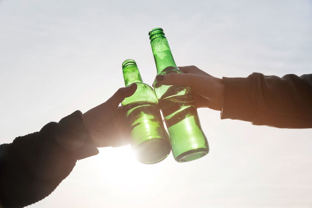 How Personal Breathalysers Are Helping Australians Drink Responsibly