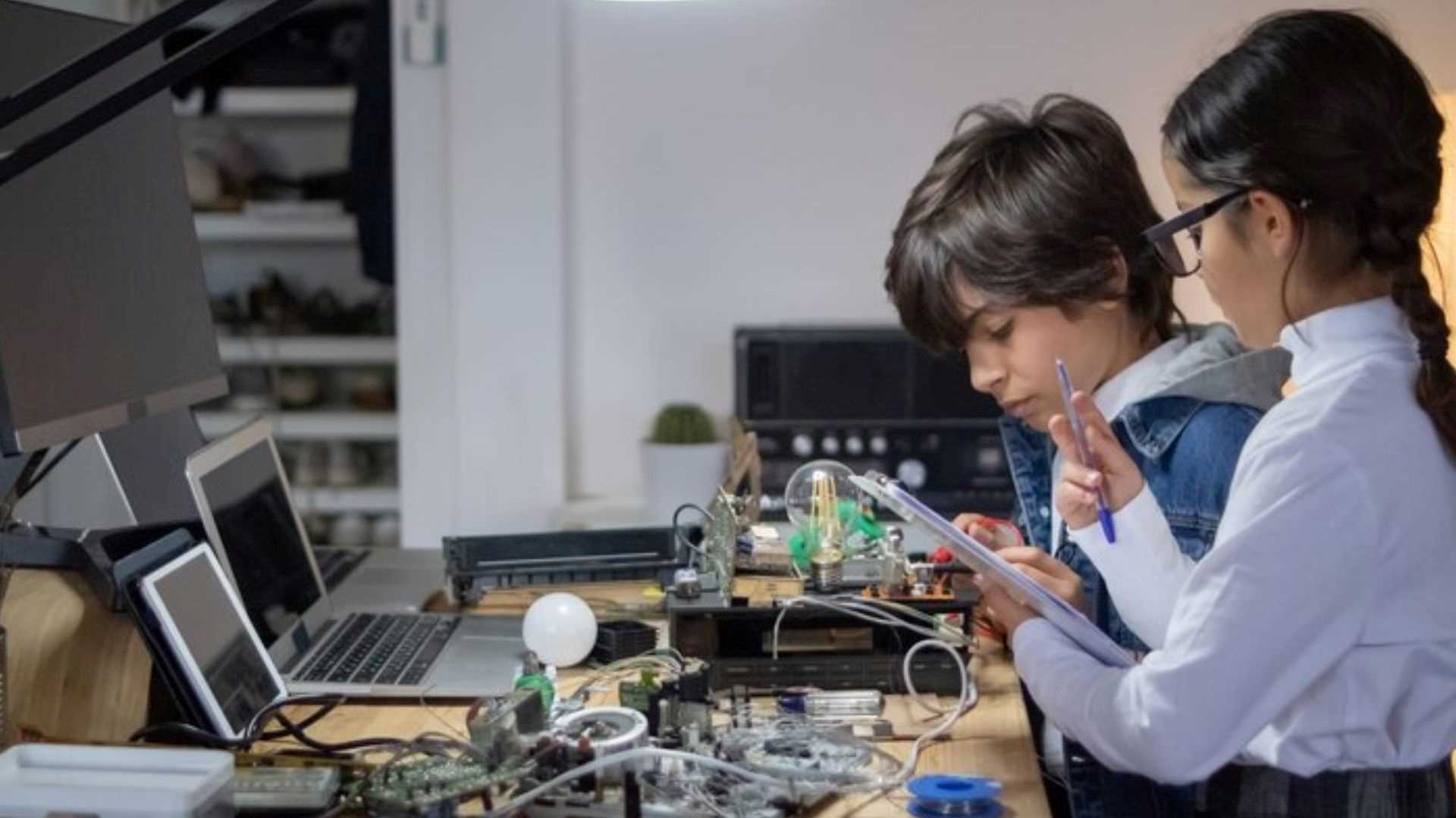 How DIY Breathalysers Are Being Used in Maker Communities
